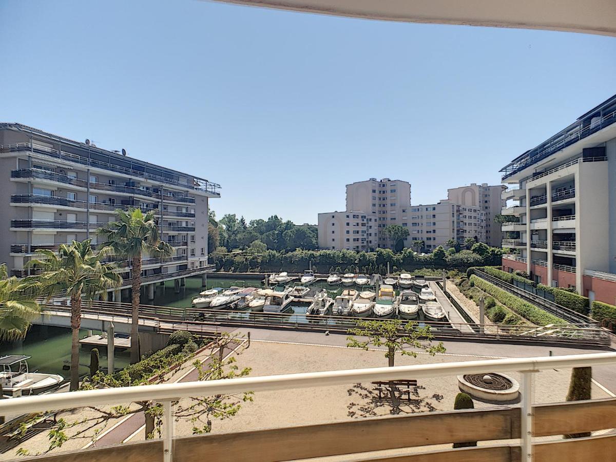 Zen Marina Apartment มองเดอลิเยอลานาปูล ภายนอก รูปภาพ
