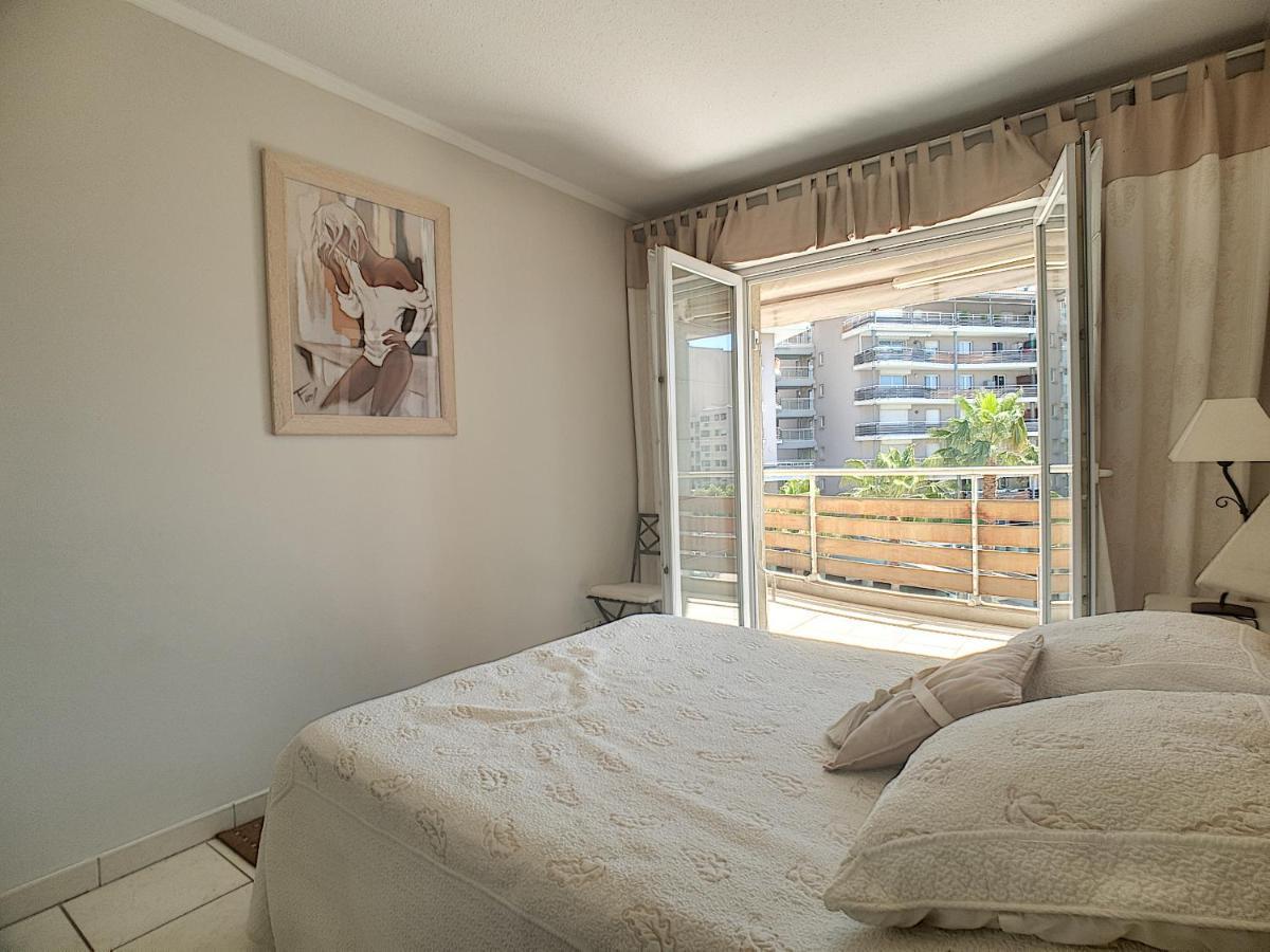 Zen Marina Apartment มองเดอลิเยอลานาปูล ภายนอก รูปภาพ